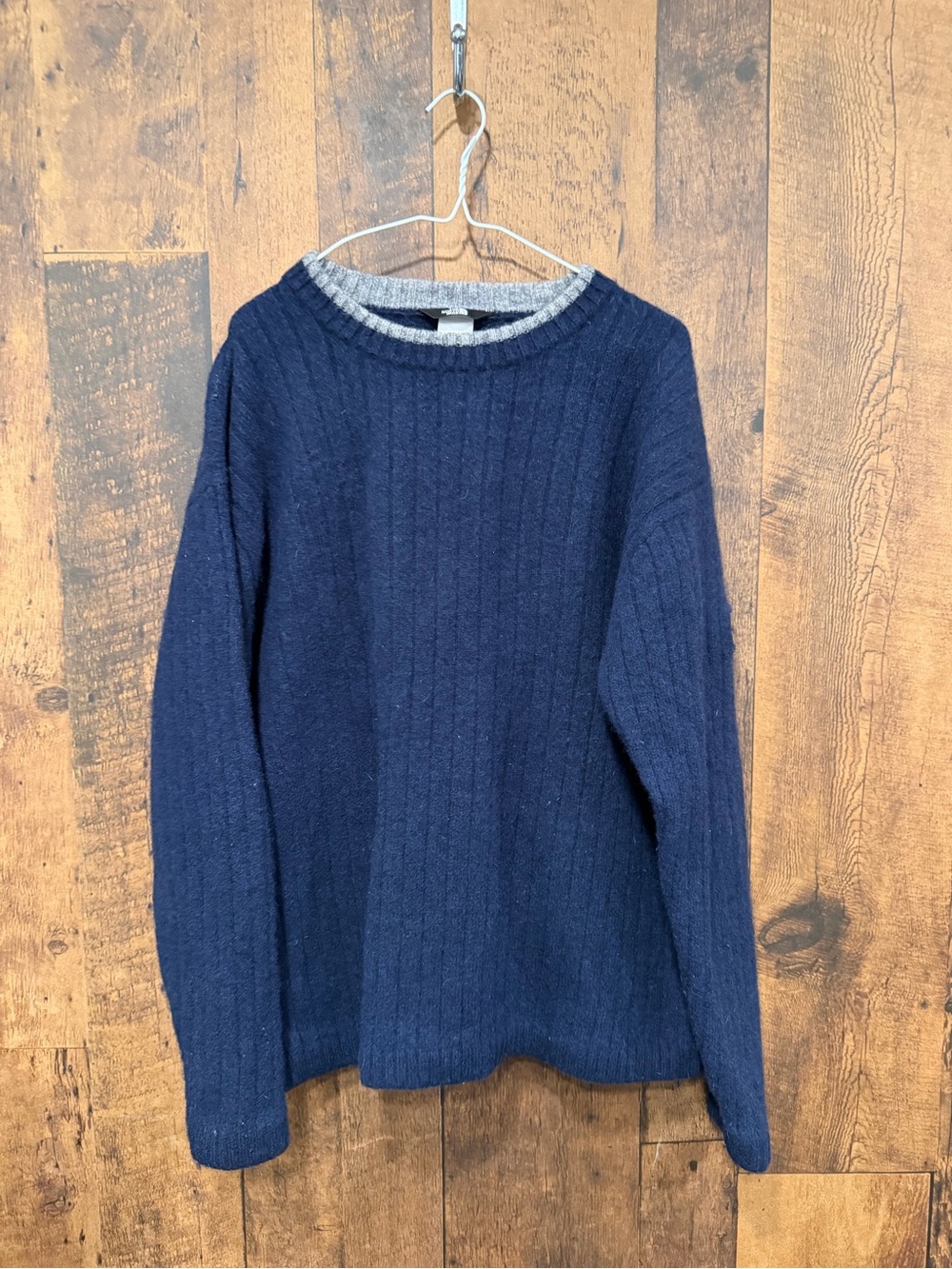 North face Men's Navy Crewneck Cable Knit Sweater wool size XL EUC